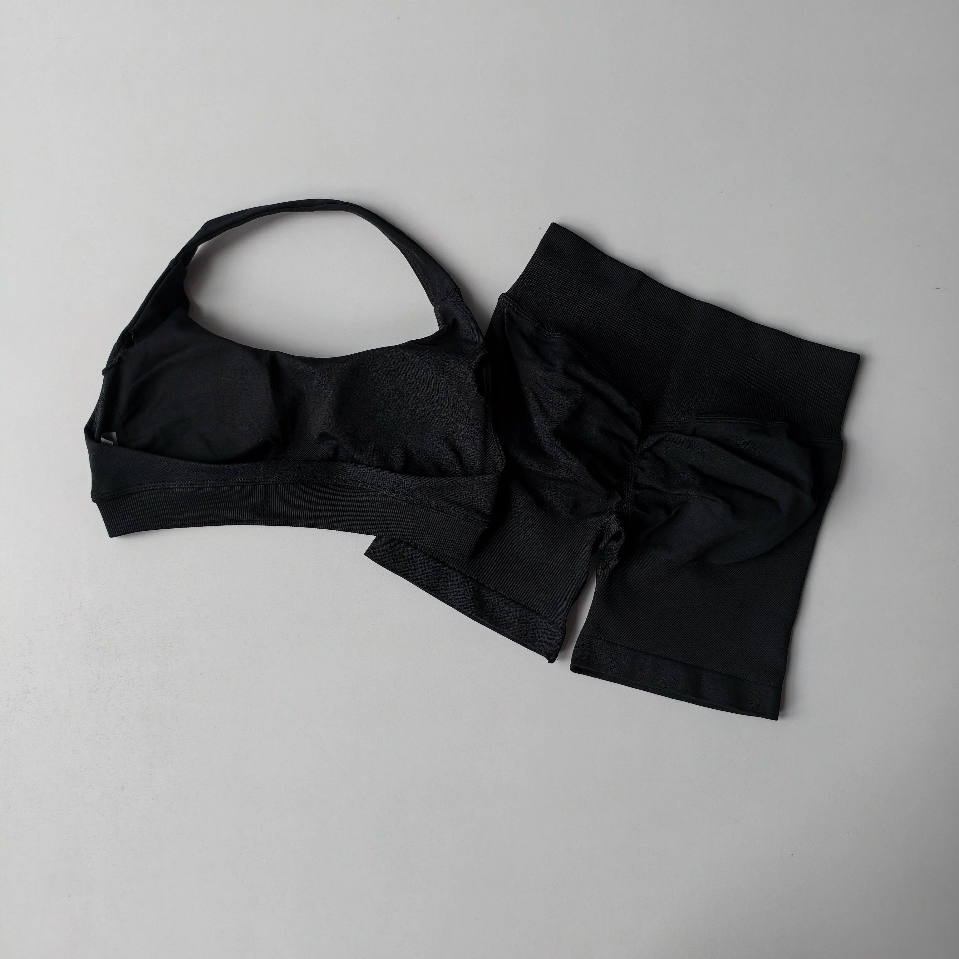:  🧘‍♀️ 2 Pieces Seamless Yoga Set – Women’s Sports Bra & Shorts Workout Outfit