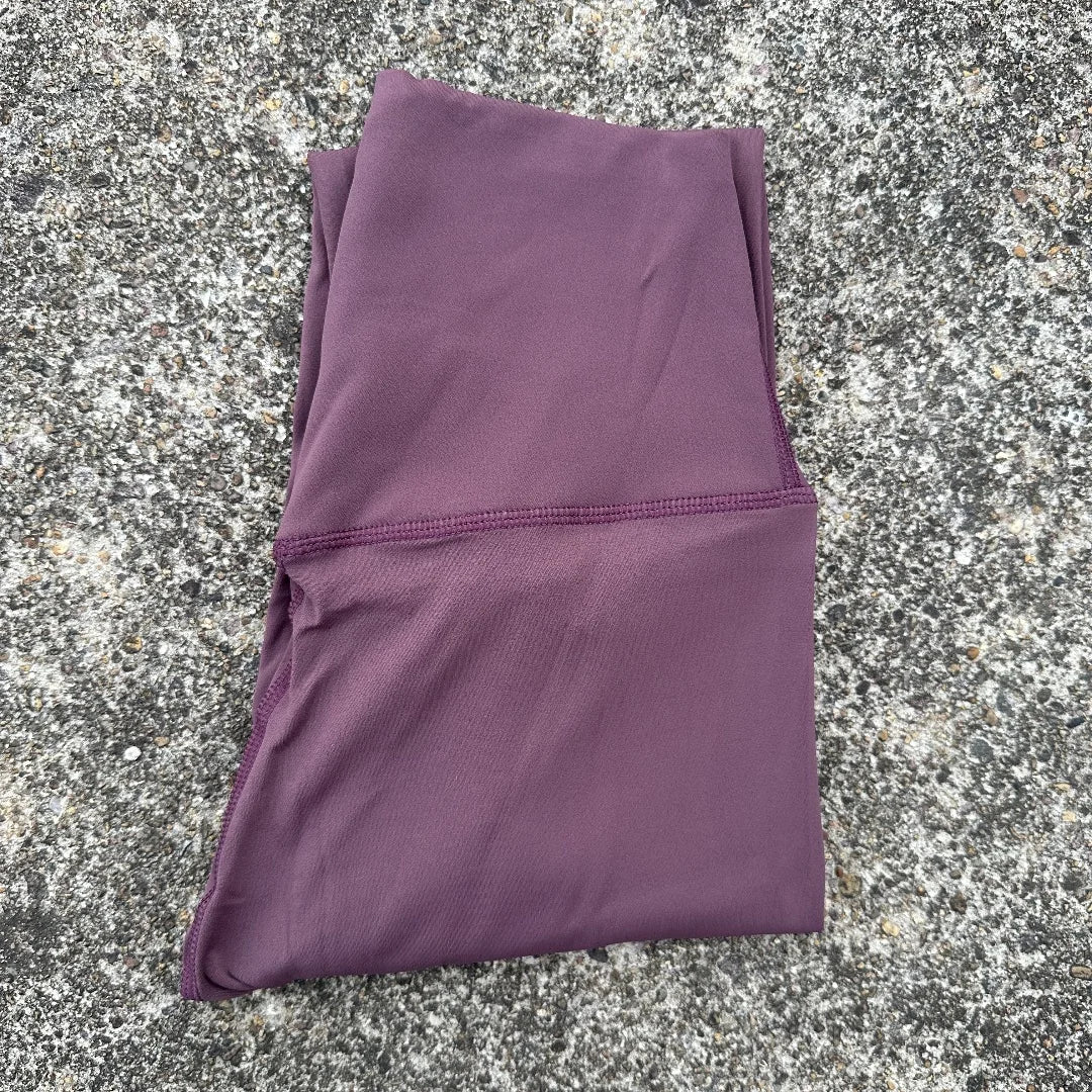 🧘 Solid Color High Waist Yoga Leggings with Back Waist Pocket