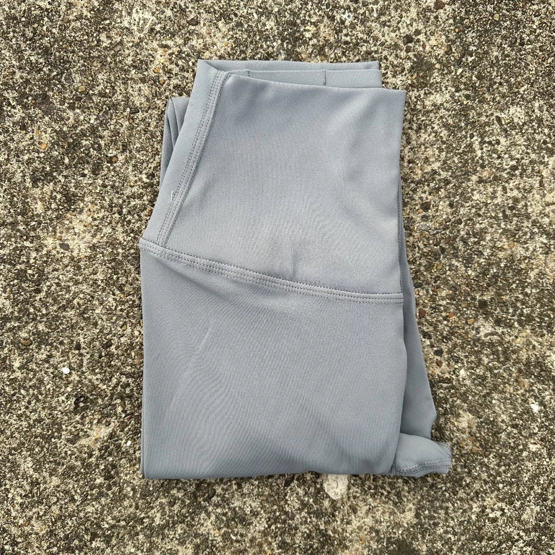 🧘 Solid Color High Waist Yoga Leggings with Back Waist Pocket