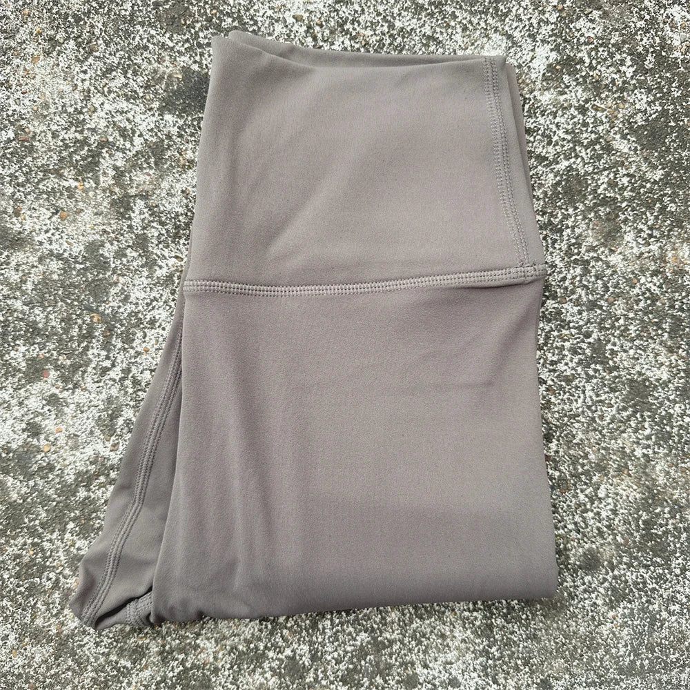 🧘 Solid Color High Waist Yoga Leggings with Back Waist Pocket