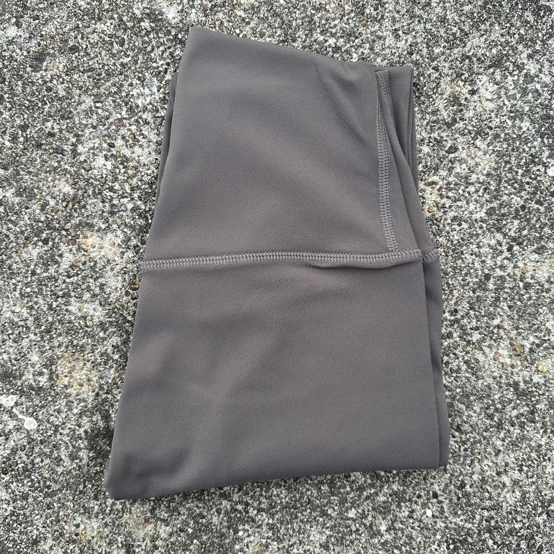 🧘 Solid Color High Waist Yoga Leggings with Back Waist Pocket