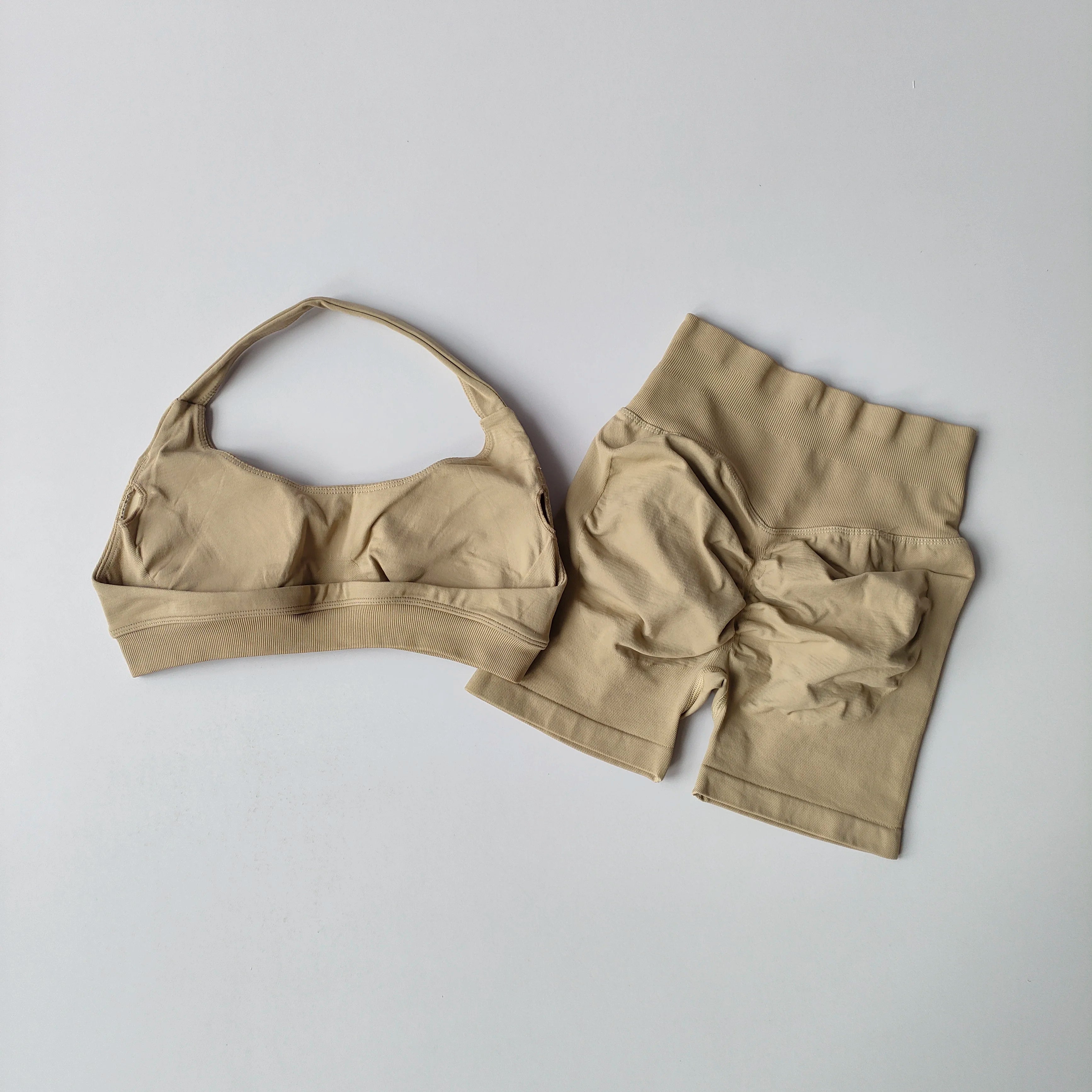 :  🧘‍♀️ 2 Pieces Seamless Yoga Set – Women’s Sports Bra & Shorts Workout Outfit