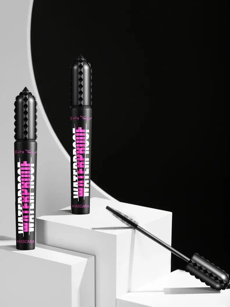 Black Waterproof Mascara – 4D Lengthening & Volumizing Effect
