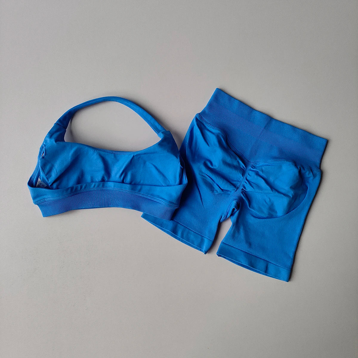:  🧘‍♀️ 2 Pieces Seamless Yoga Set – Women’s Sports Bra & Shorts Workout Outfit