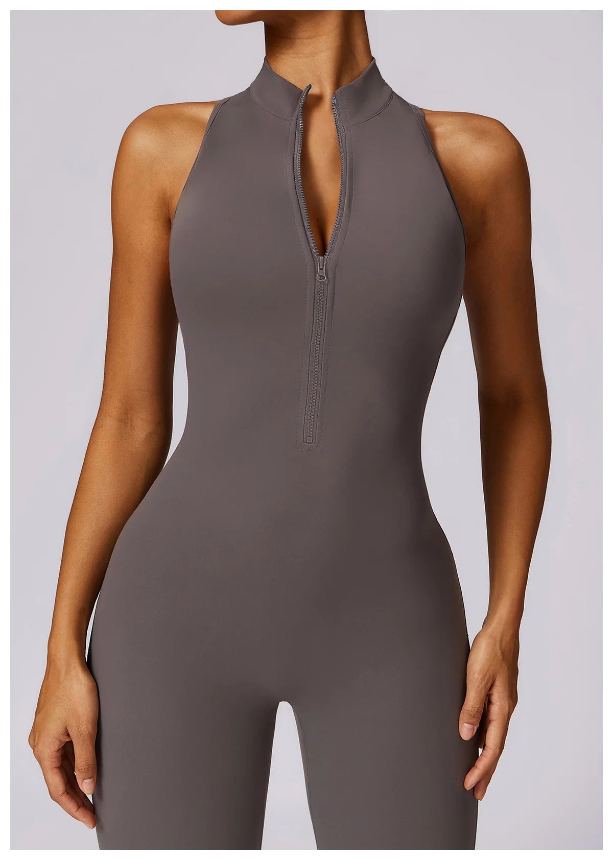 🔥 Women’s V-Back One-Piece Sports Jumpsuit – Backless Workout Bodysuit