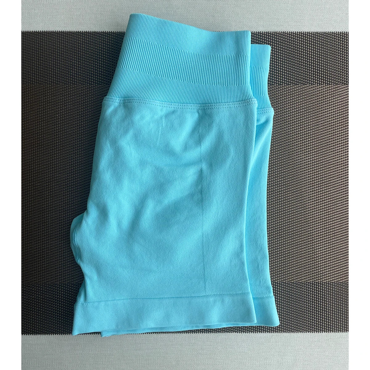 🩷 TKITK Women’s Seamless Shorts – Fitness, Yoga & Cycling Wear