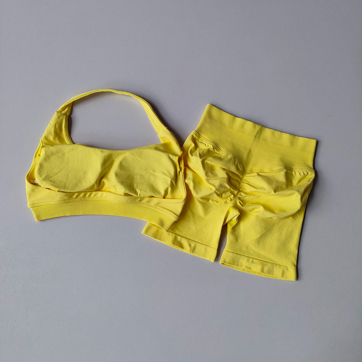 :  🧘‍♀️ 2 Pieces Seamless Yoga Set – Women’s Sports Bra & Shorts Workout Outfit