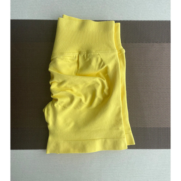 🩷 TKITK Women’s Seamless Shorts – Fitness, Yoga & Cycling Wear